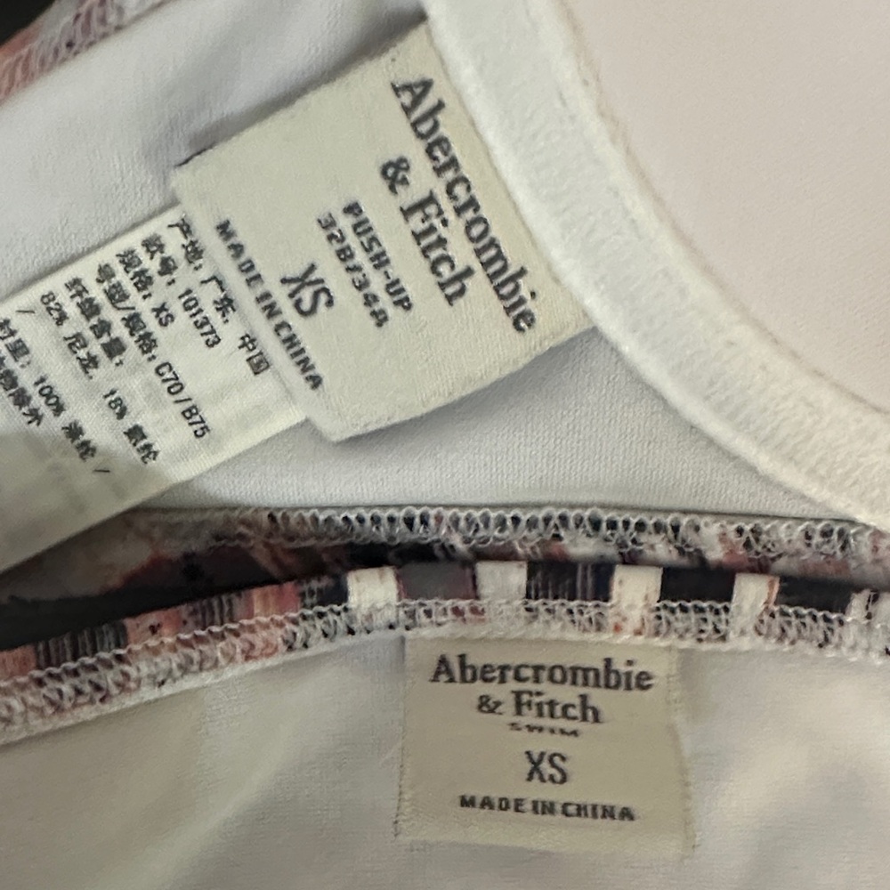 Abercrombie & Fitch Black and Pink Bikini - Picture 3 of 4